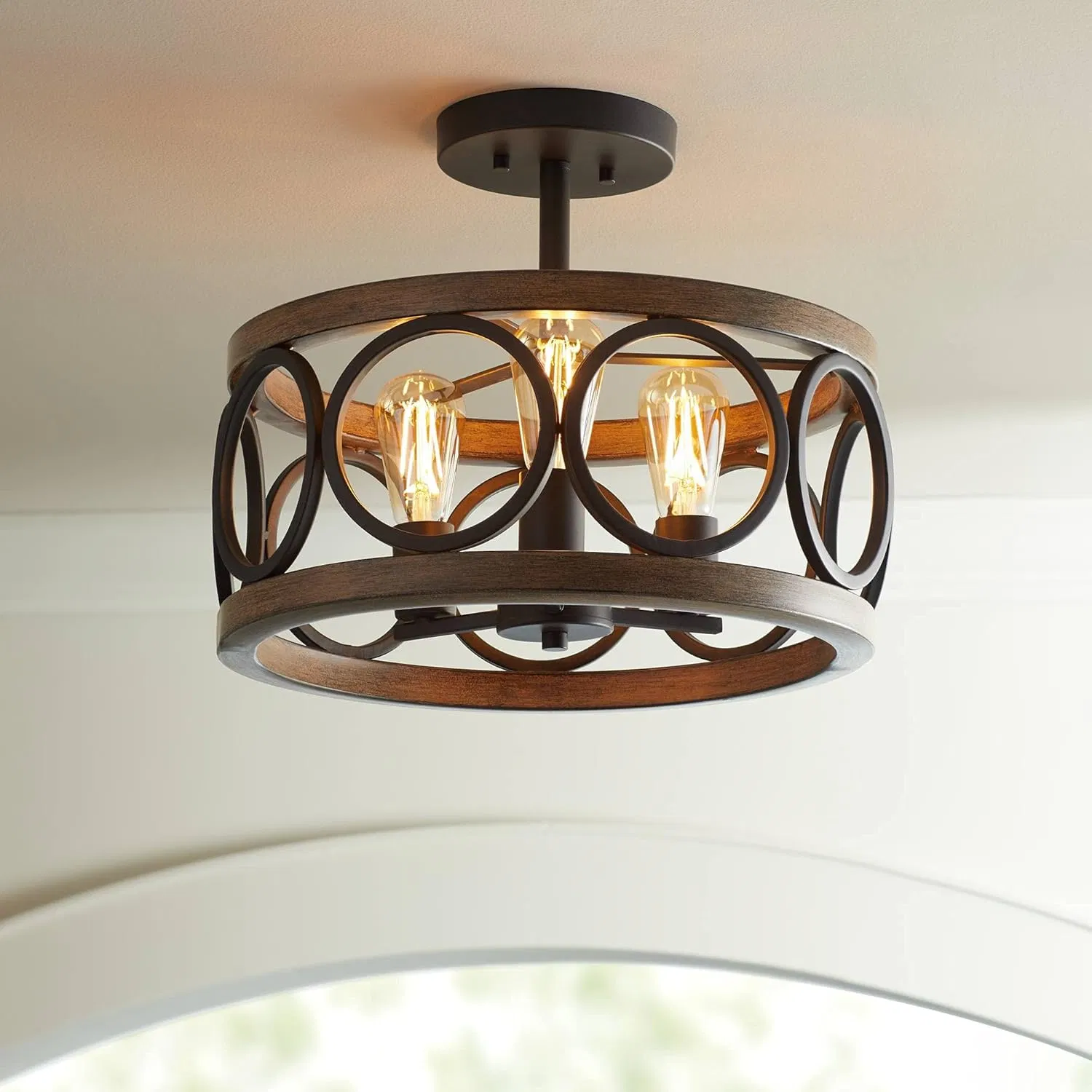 Modern Farmhouse Chandelier 1