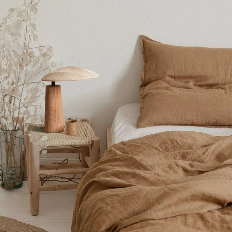 Modern Art Deco Vintage Wood Table Lamp Creative Hotel Bedroom Reading Desk Lamp