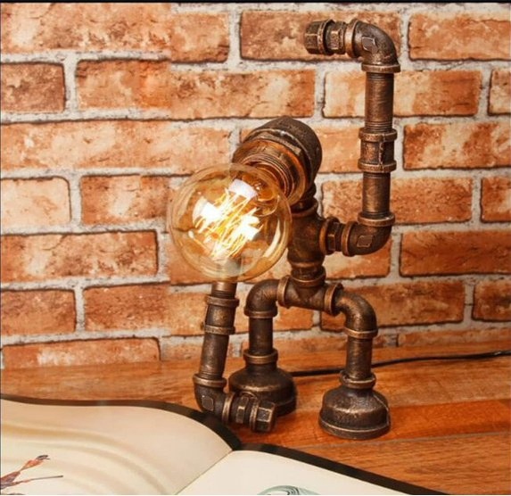 Industrial Personality Water Pipe Desk Lamps Retro Wrought Iron Steampunk Lamp Robot Decoration Table Lamp for Coffee Shop Hotel