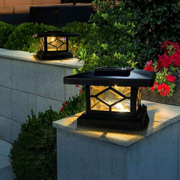 Best Modern Solar Powered Yard Decorative Lamp LED Post Top Light