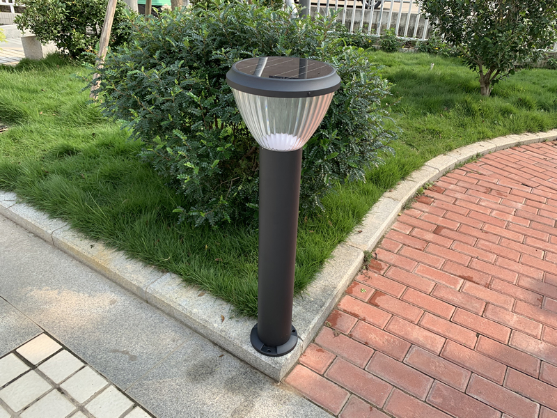 High Lumen LED Outdoor Solar LED Garden Bollard Light for Border Driveway Pathway Walkway Lighting