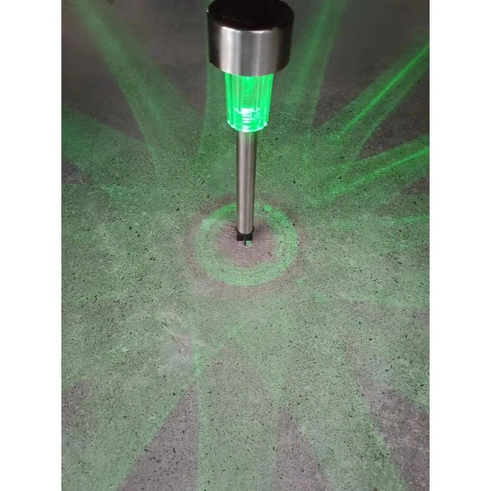 Solar Lawn Light Detail 2