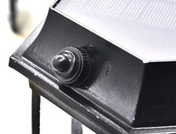 Solar Post Light Detail 3