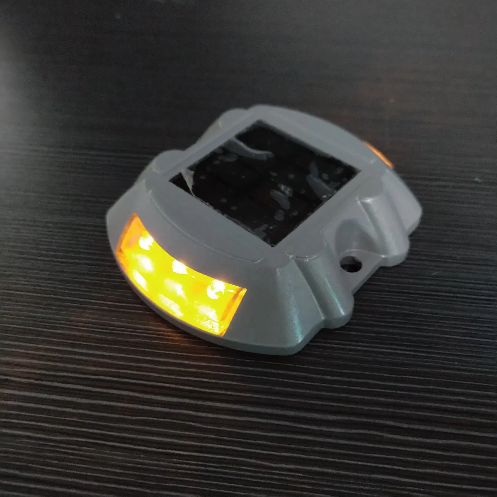 Solar Power Road Stud LED Deck Light Garden Driveway Outdoor Path Dock Step Lamp