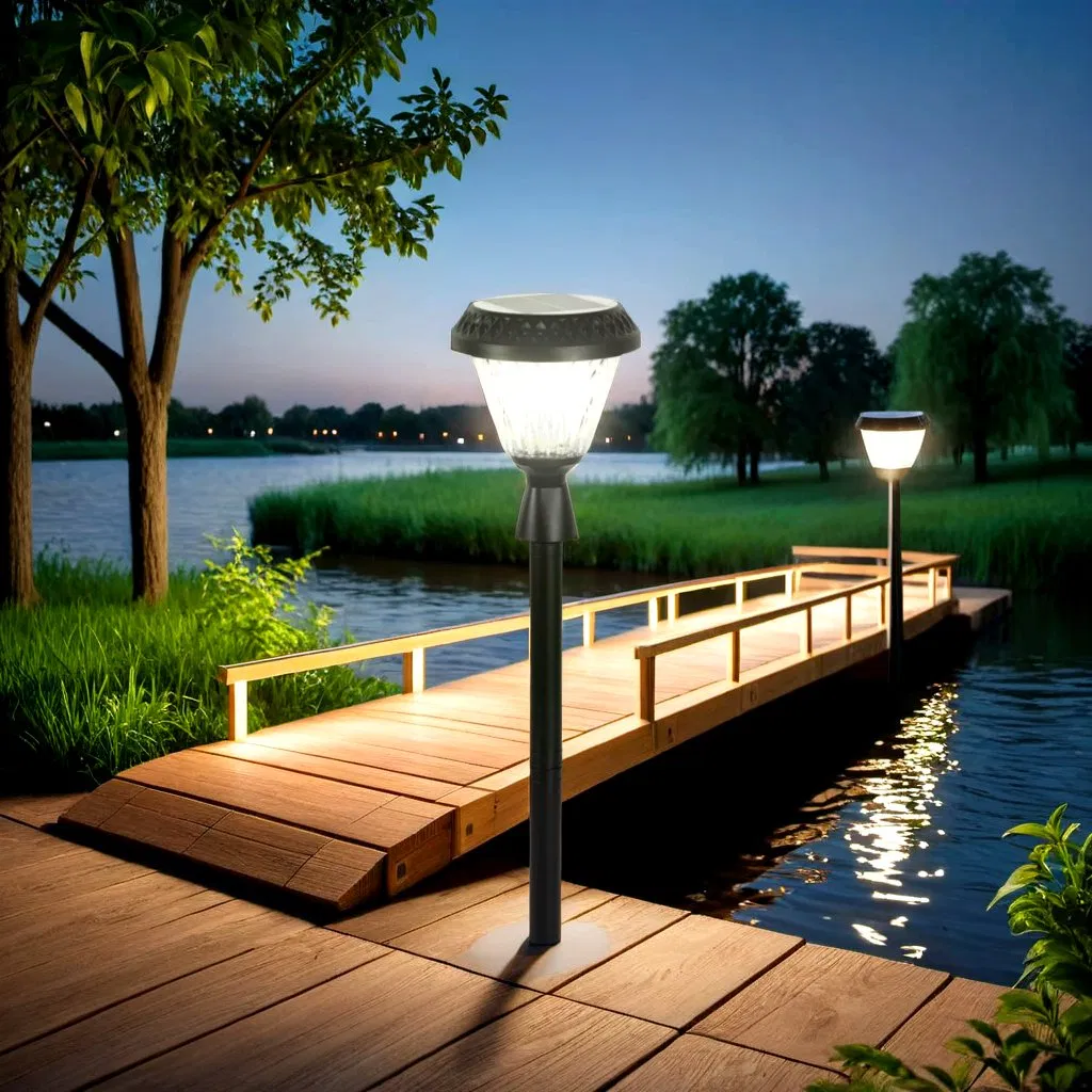Manufacturer Outdoor Garden Light Waterproof Pathway Courtyard Landscape Decoration Solar Spike Light