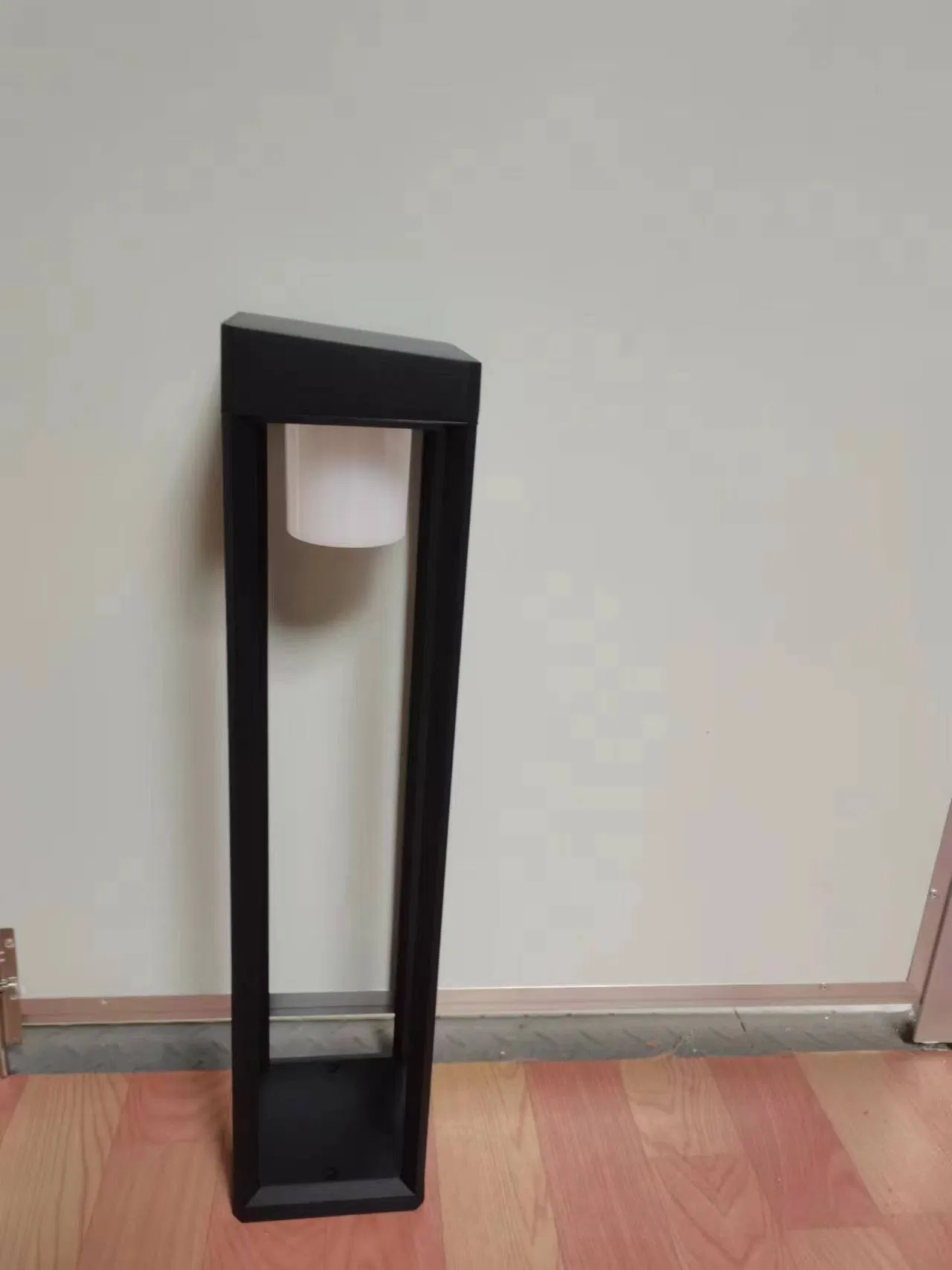 0.5m Height Aluminum Lantern Motion Sensor LED Outdoor Solar Wall Bollard Light