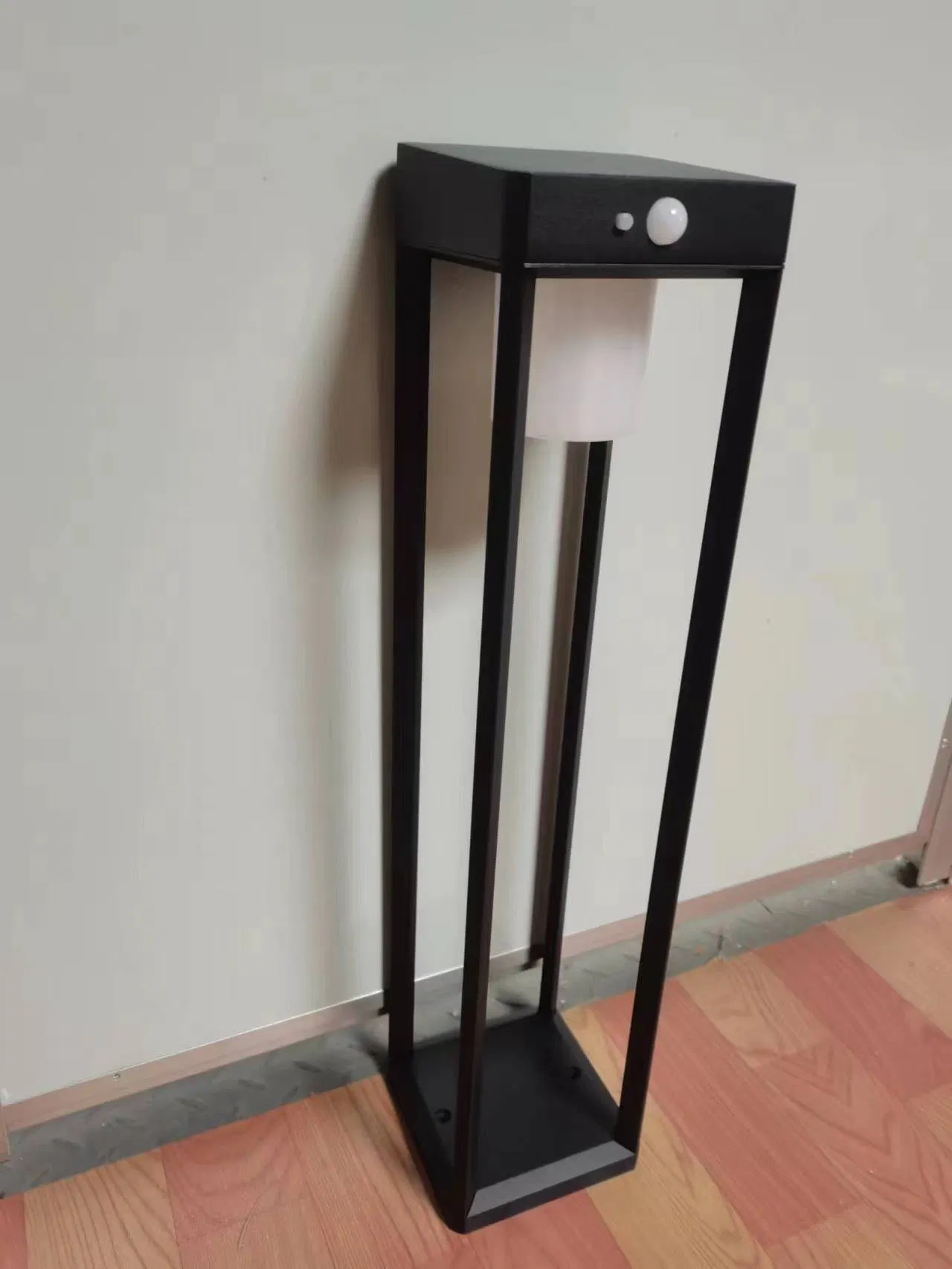 0.5m Height Aluminum Lantern Motion Sensor LED Outdoor Solar Wall Bollard Light