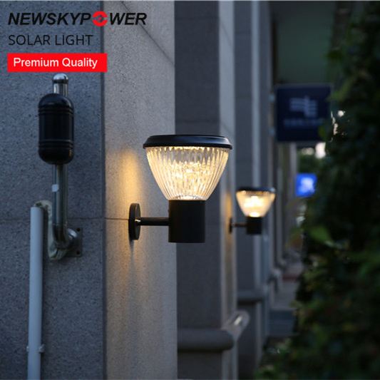 Outdoor Waterproof Rechargeable Garden Lawn Pillar Cordless Lantern IP65 Indoor Flood Night Hand Lamp LED Camping Deck Table Solar Energy Power Portable Light