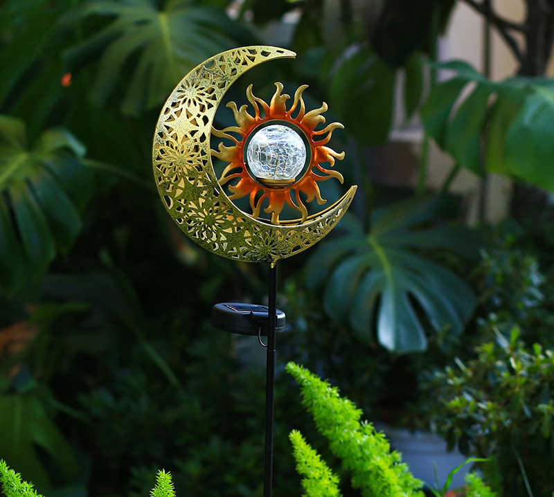 Garden Solar Lights Outdoor Decorative, Sun &amp; Moon Crackle Glass Globe Metal Stake LED Solar Ground Light