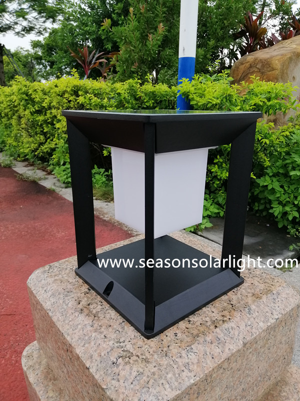 Remote Control LED Lighting Garden Main Gate Pillar Light Outdoor Solar Lighting Lamp with LED Lamp