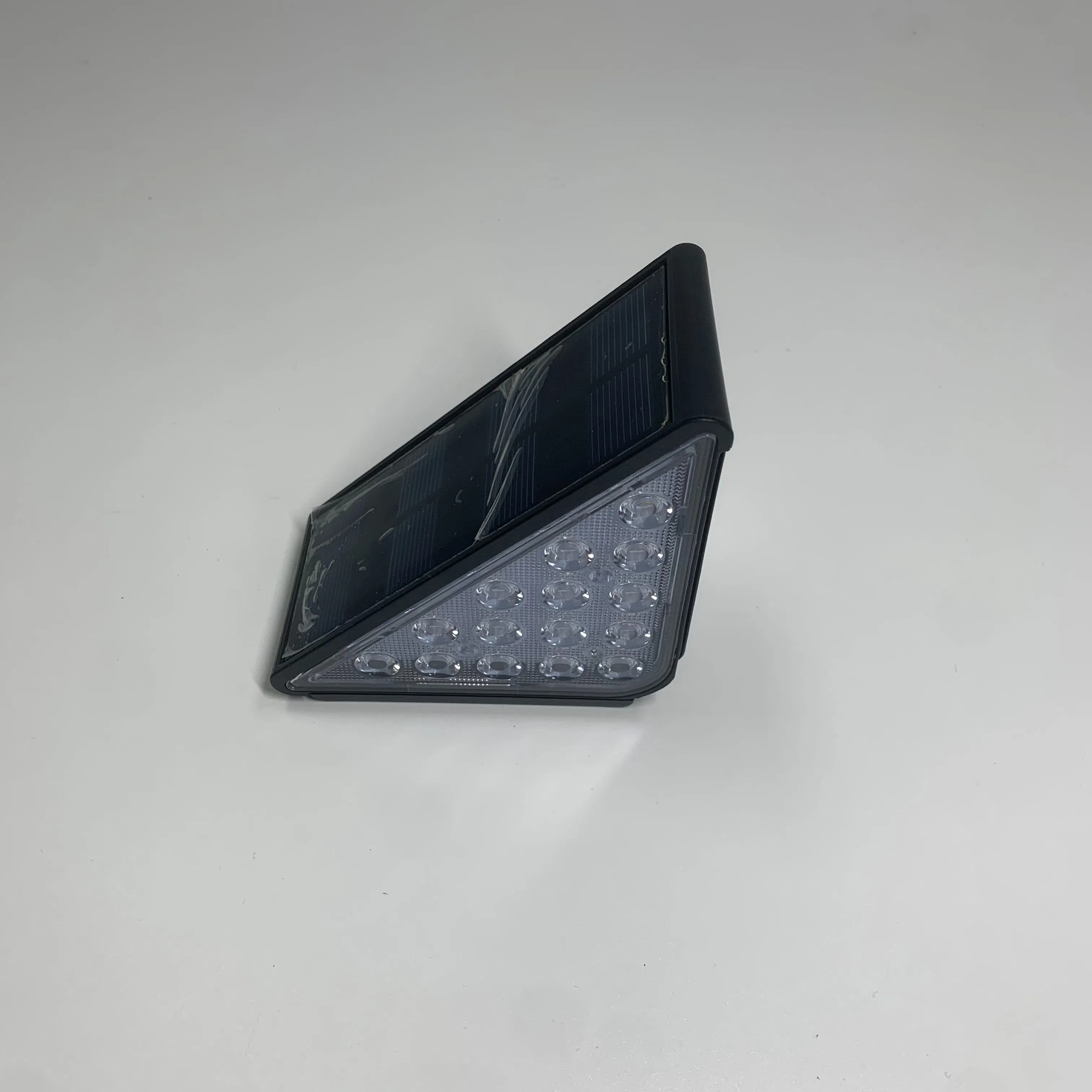 Wall Mounted Triangle Shape Solar Deck Lights Outdoor Step Lights