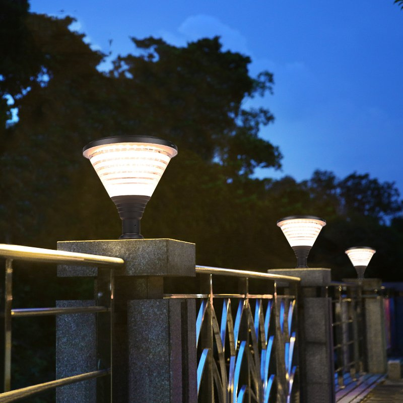 Wholesale Prices Outdoor Waterproof Solar Power LED Light for Gate Wall Pillar Lights