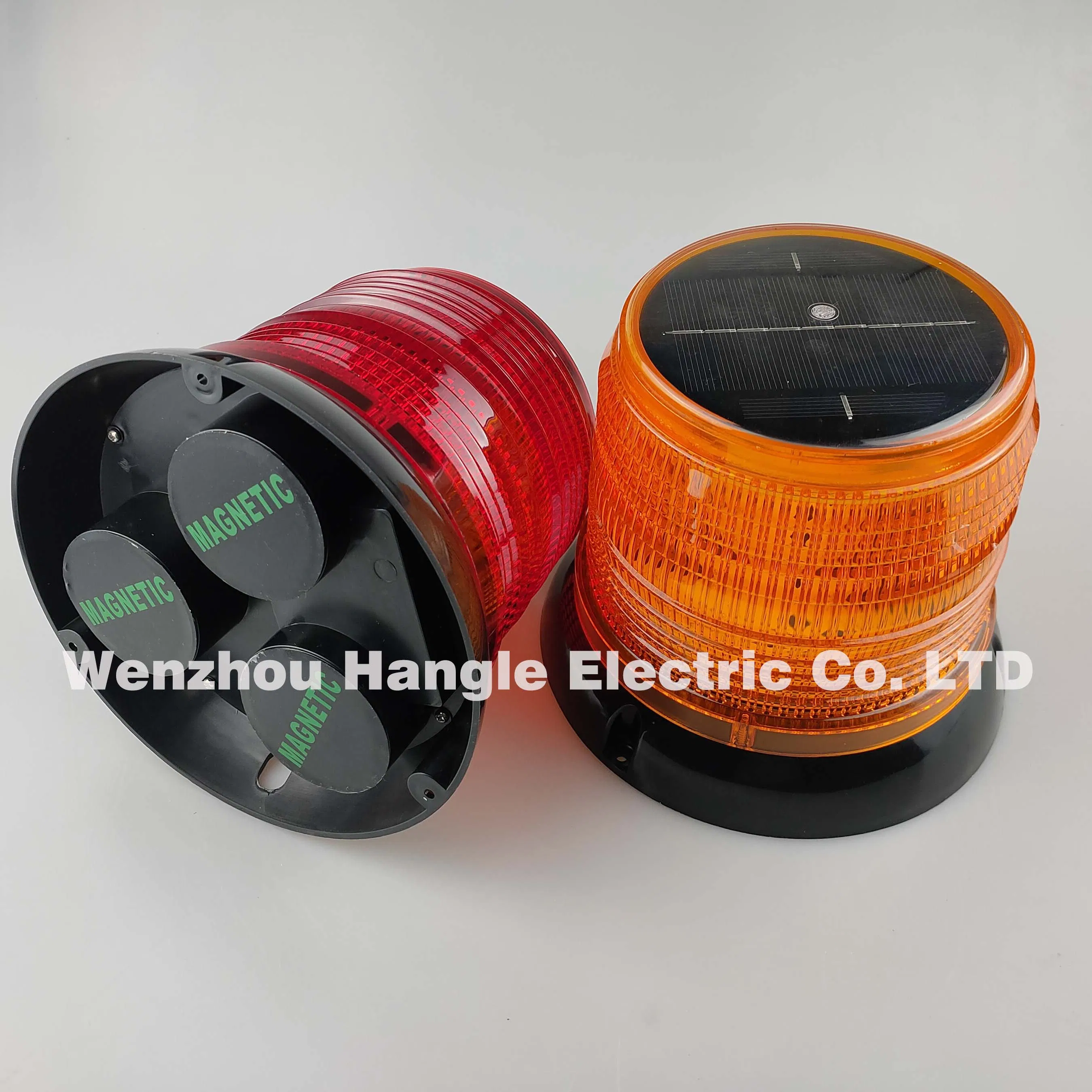 Solar Strobe Warning Light Magnetic Base Is Super Bright and Waterproof for Tower Crane Wharf in Construction Traffic Factory.