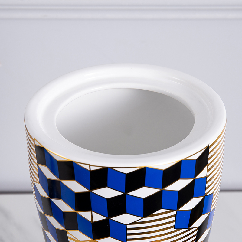 High-Quality Johnathan Adler Versailles Hex Vase Supplier, Exporter