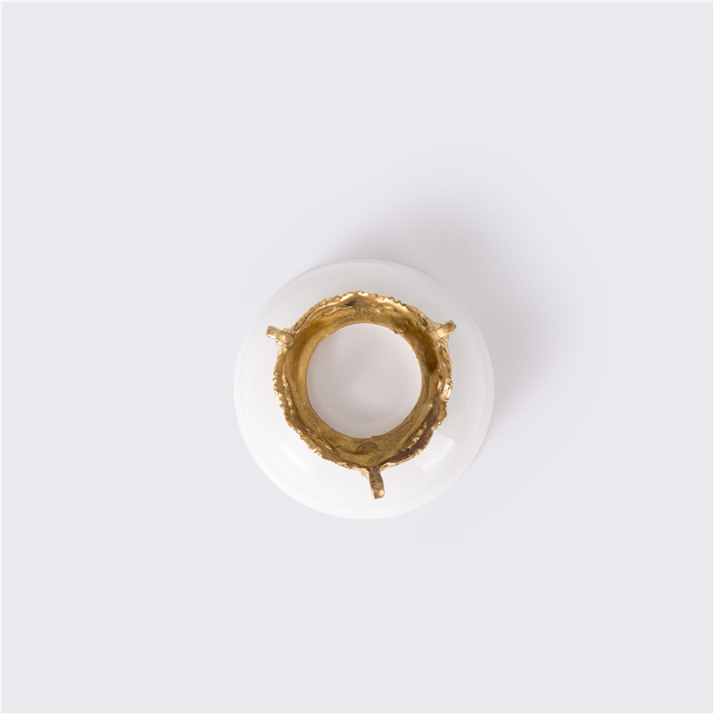 High-Quality Covered Bowl Dried Fruit Plate Dried Fruit Dish Covered Teacup Brass Base Supplier, Company