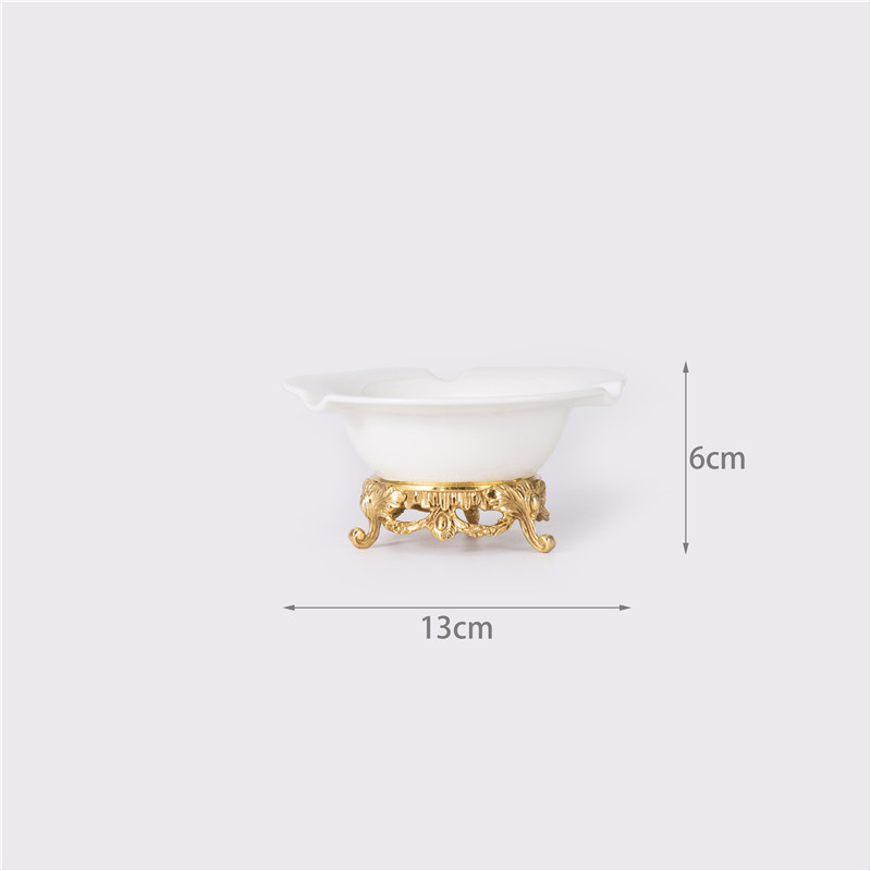 China Smoking Dish Handcrafted Cigarette Trays Cigarette Disc Ashtray Brass Base Manufacturer, Companies