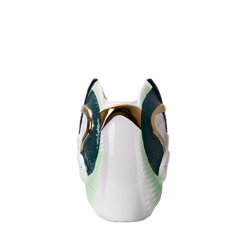 High-Quality Elena Salmistraro Primates Vas-Primates Kandti Company, Product