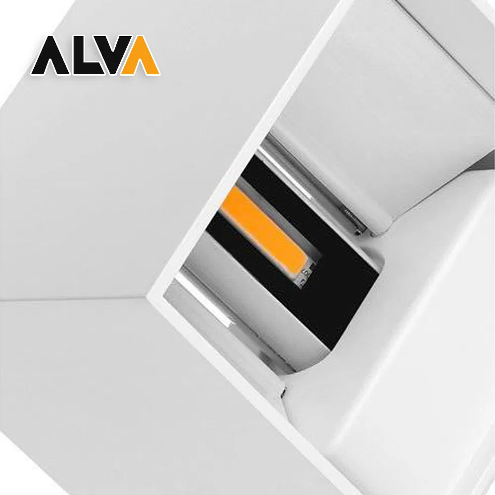 Adjustable Wall Light