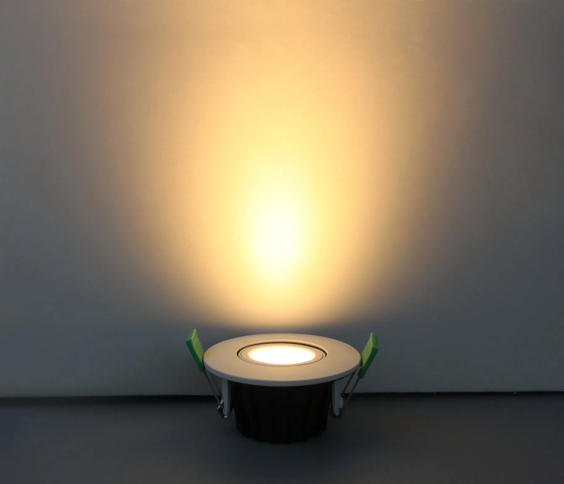 Anti Glare ERP2.0 CE RoHS EMC2.0 3W 5W 7W 9W 12W 15W 18W Alum or Plastic Recessed CCT Dimmable LED Down Light