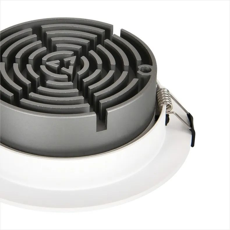 5W - 30W Ultra Thin Adjustable Recessed LED Downlight with Die-Cast Aluminum
