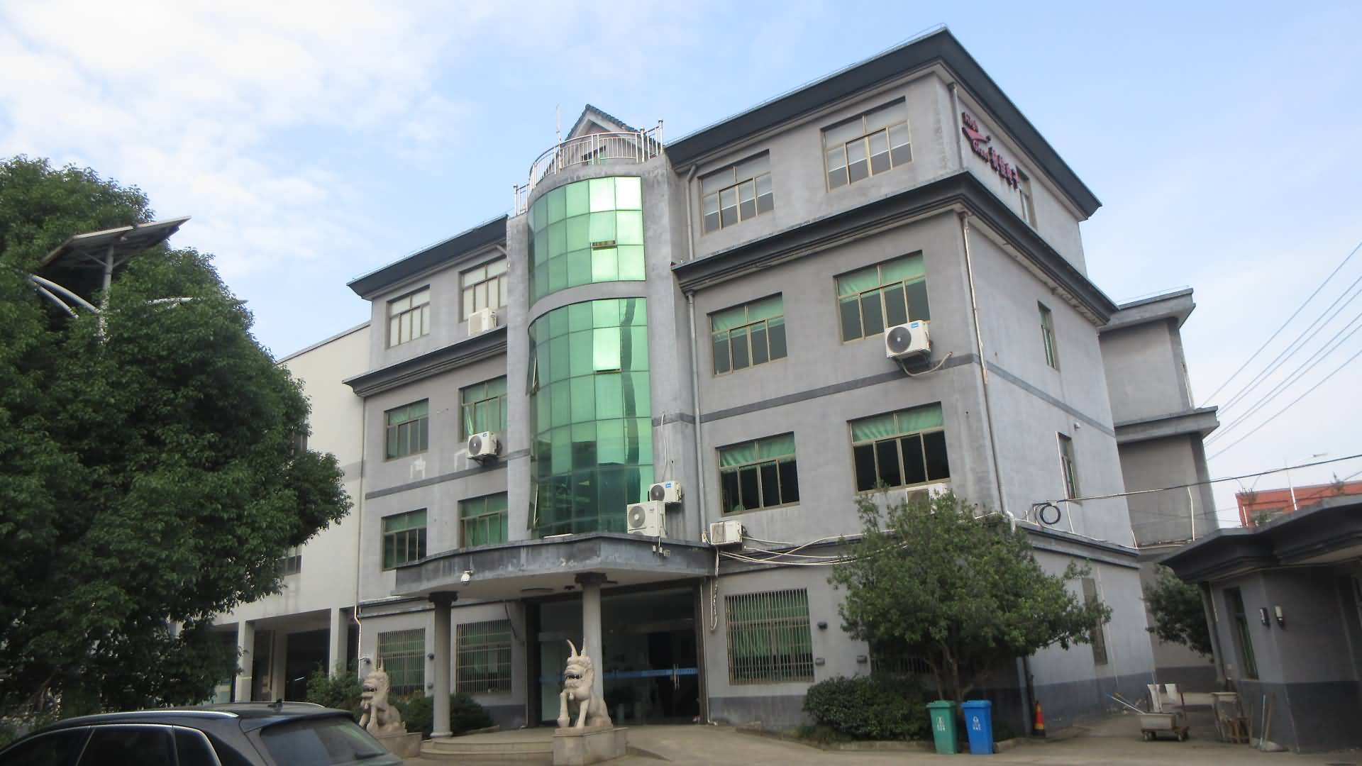 Dixon Lighting modern 5000sqm production facility in Jiangmen, China