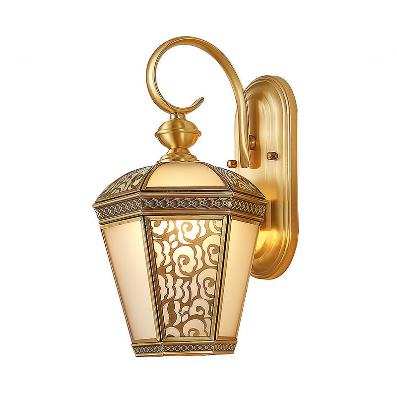 Outdoor LED Wall Lantern Vintage Brass Waterproof Tempered Glass Victorian Style Wall Sconce Porch Patio Villa Exterior Home
