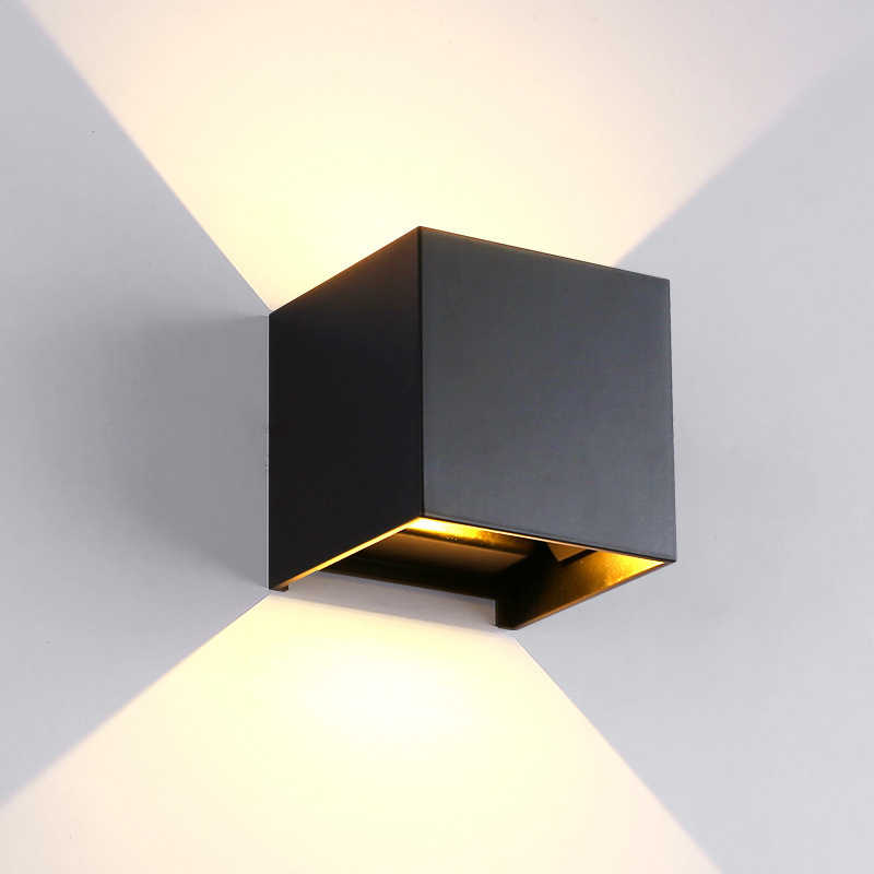 Indoor Outdoor Wall Mounted View Angle Adjustable Led Wall Light