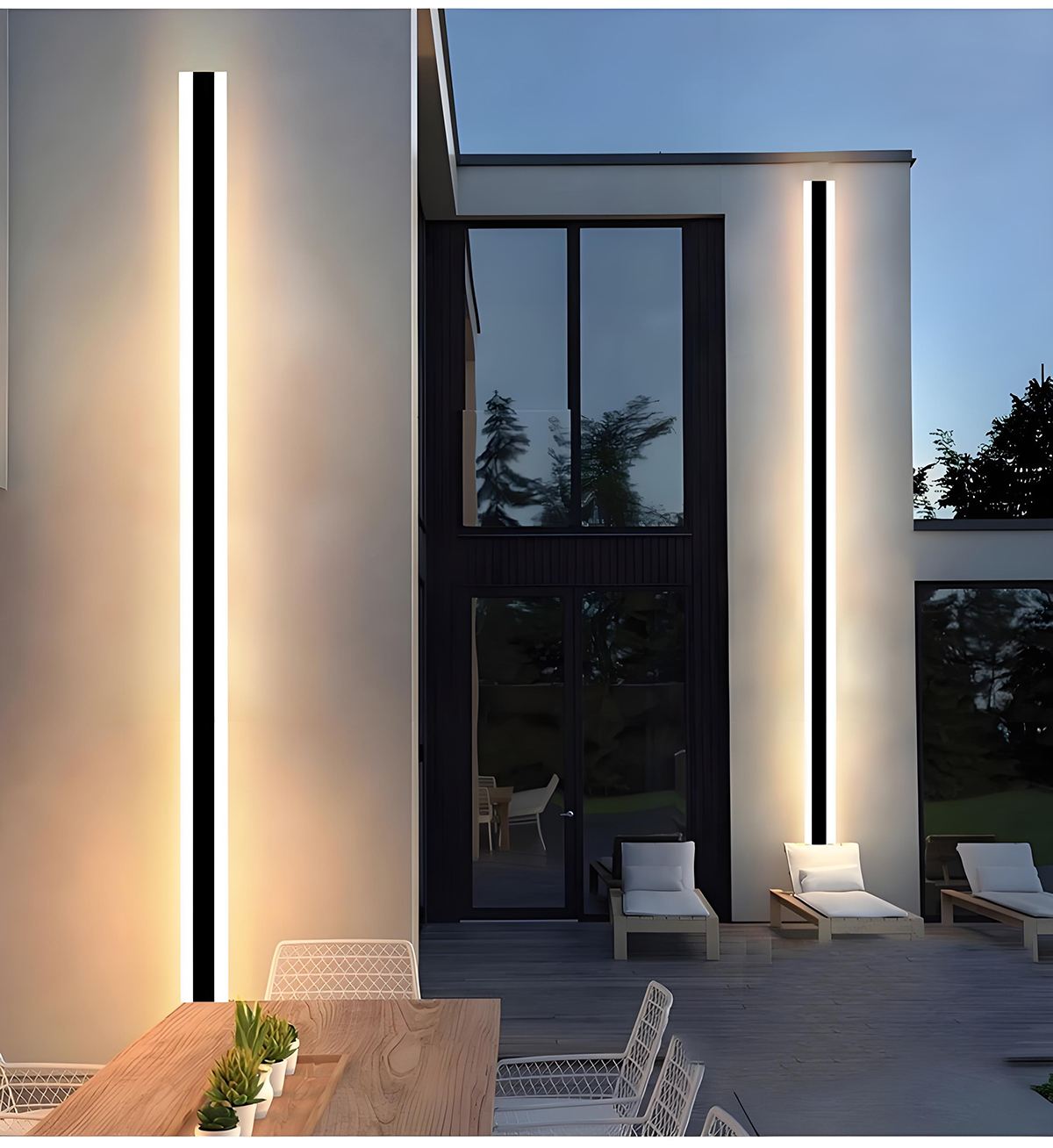 Exterior Wall Lantern Banner