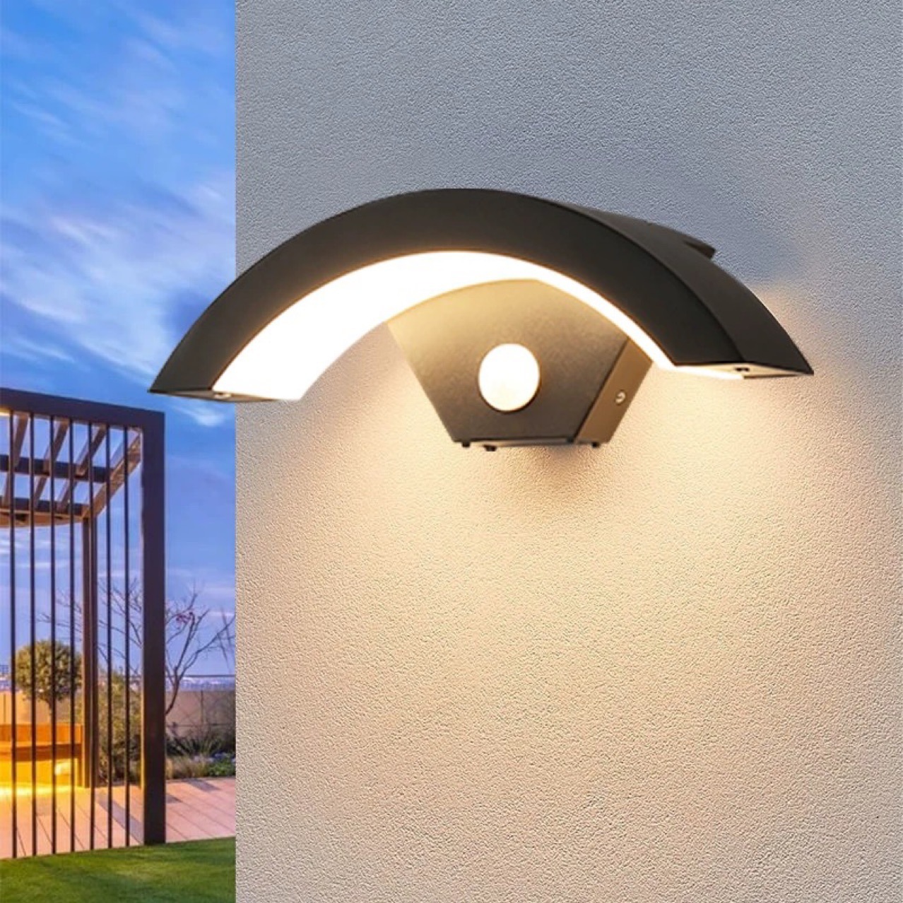 FY806 LED Outdoor Waterproof Motion Sensor Moon-Shaped Wall Light for Courtyard Balcony &amp; Entrance