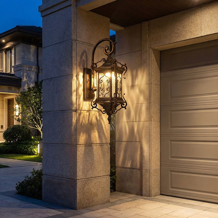 Cast Aluminum Vintage Outdoor Wall Lantern Waterproof IP65 Antique Exterior Wall Sconce for Villa Porch &amp; Patio