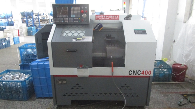 Dixon CNC machining center for precision metal component fabrication in outdoor lighting production