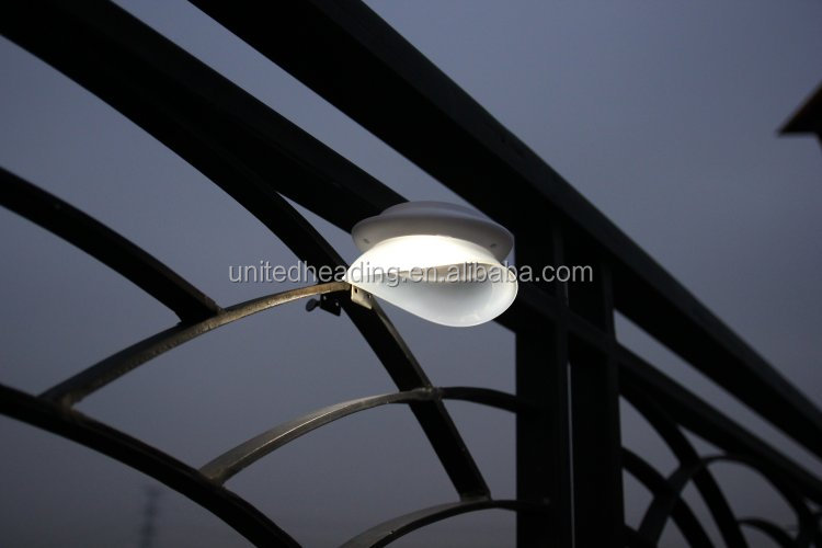 Application of Solar Fence Light