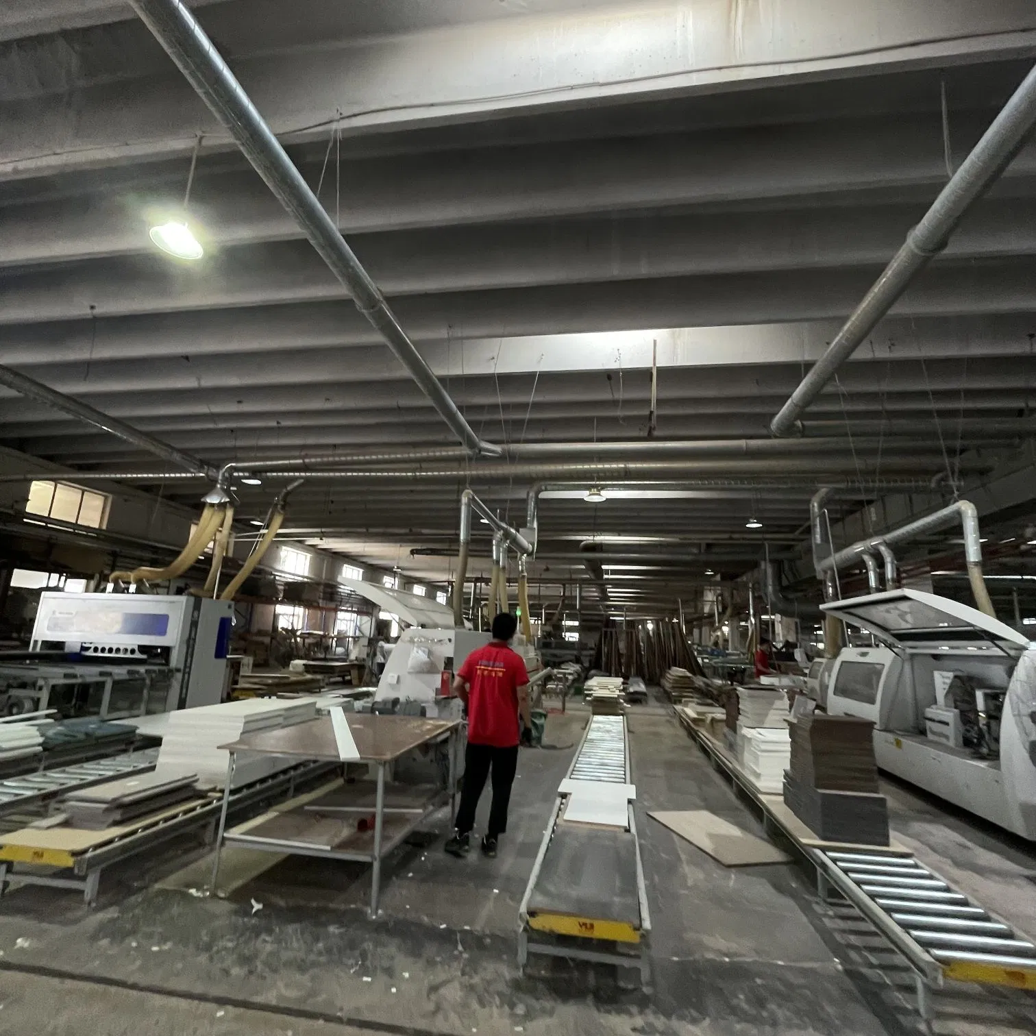 Sustainable Melamine Laminated Board in Smooth Yellow with Embossed Texture