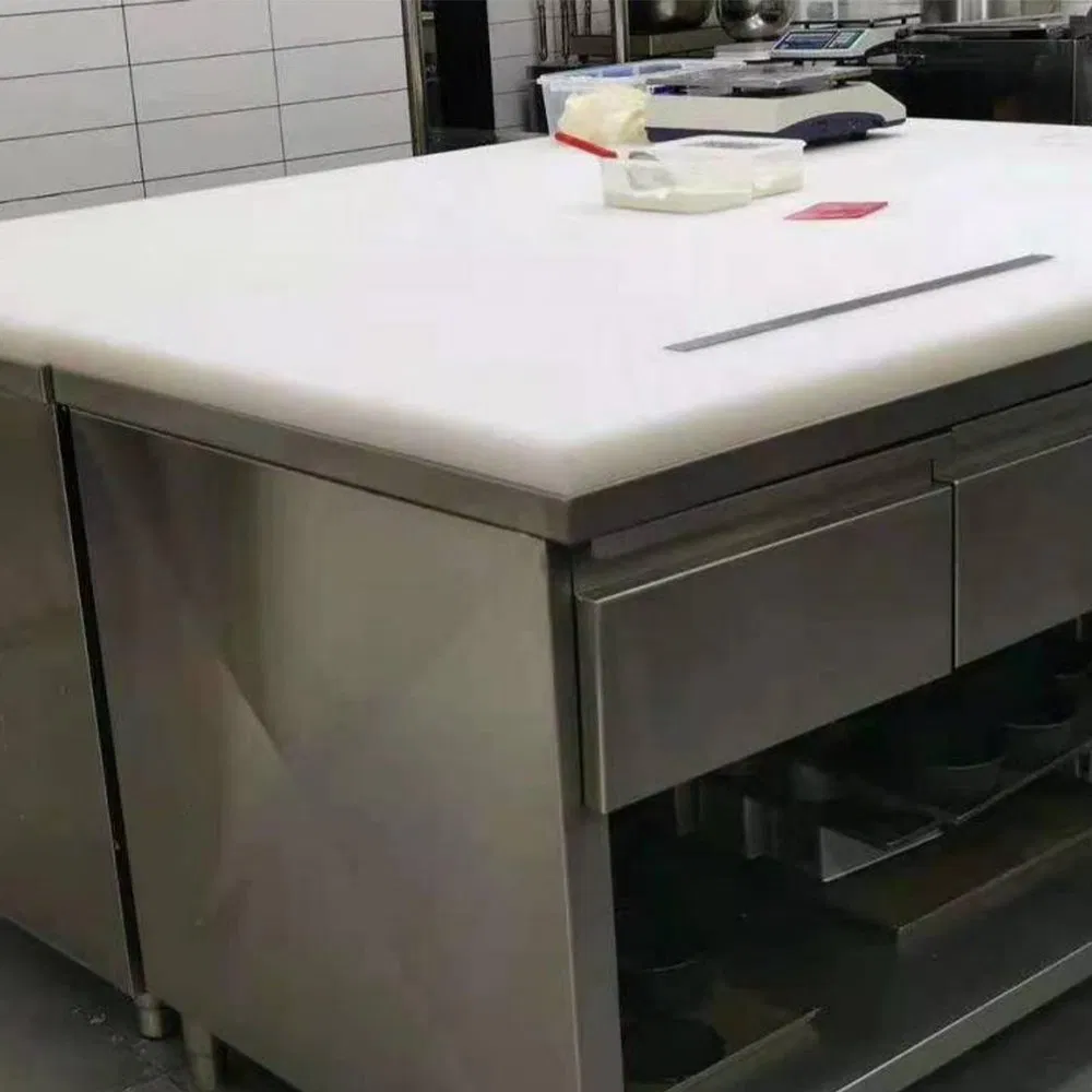 Zspe Professional HDPE Cutting Board with Juice Groove and Non Slip Edges