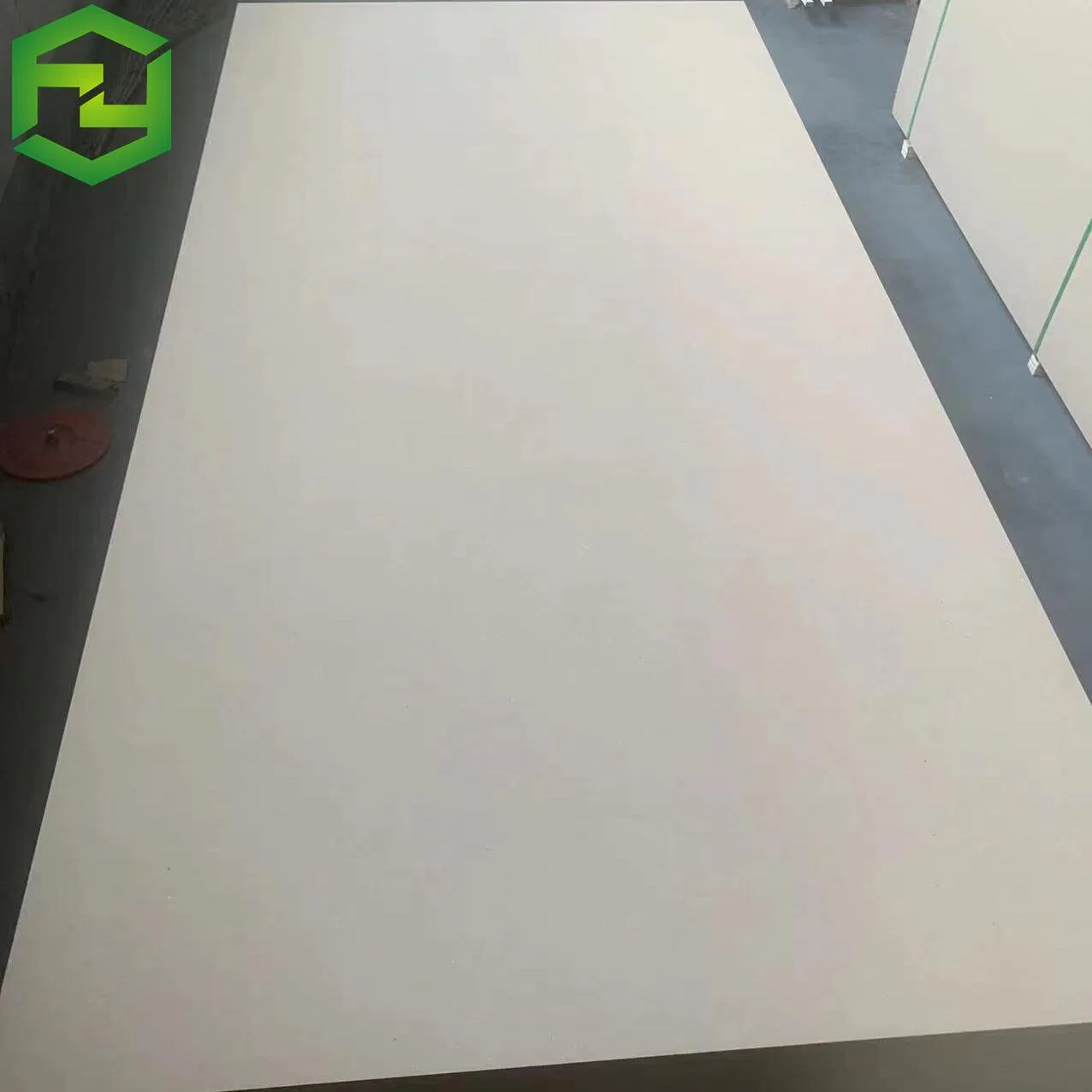 Direct Factory Price 1mm~30mm Plain MDF Panel / MDF Board for Laser Cutting