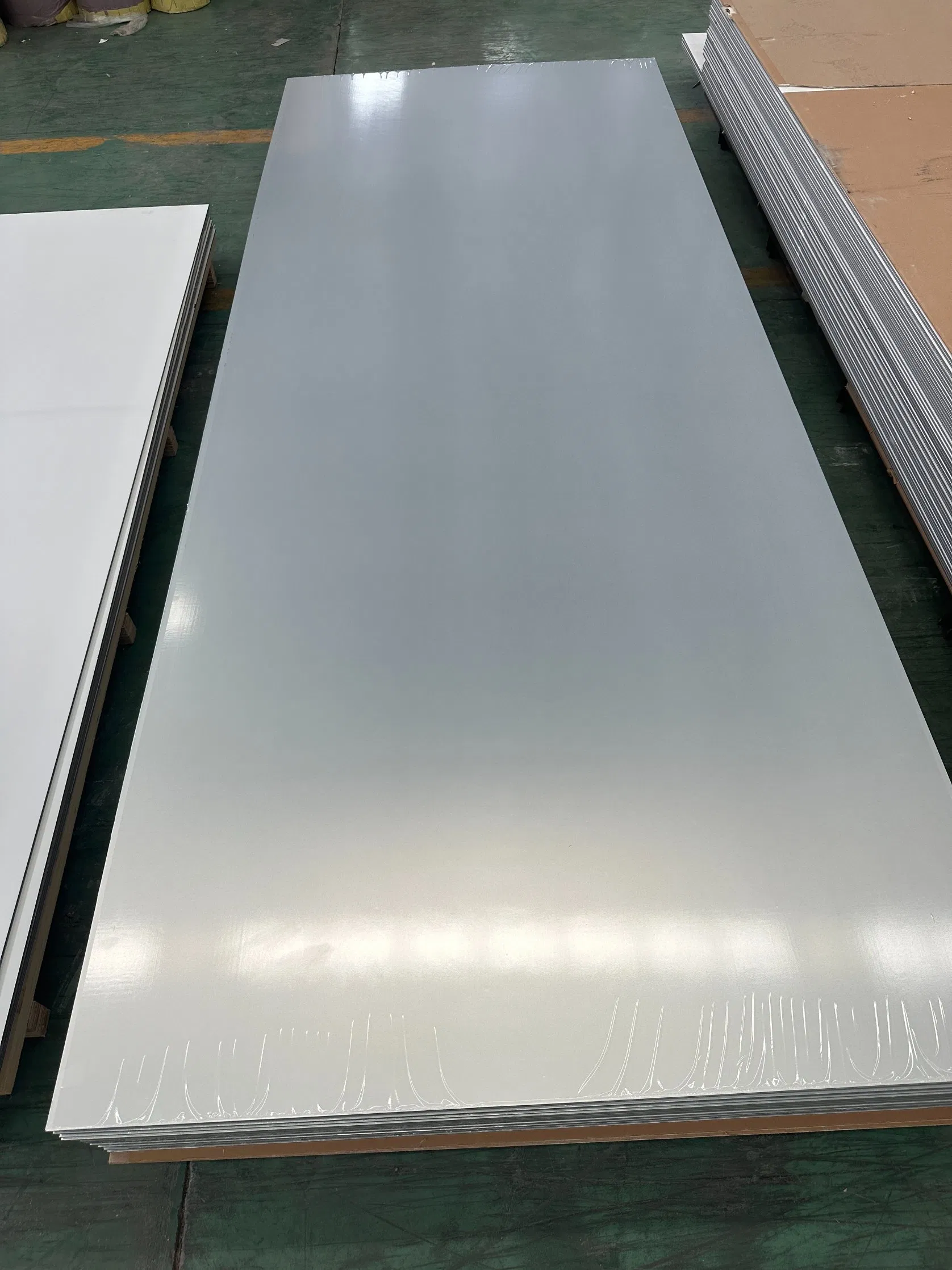 Extra-Large Bamboo Charcoal Cutting Board with Non-Slip Feet and Grip