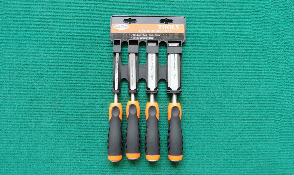 Versatile 4-Piece Wood Chisel Kit for Crafting Enthusiasts