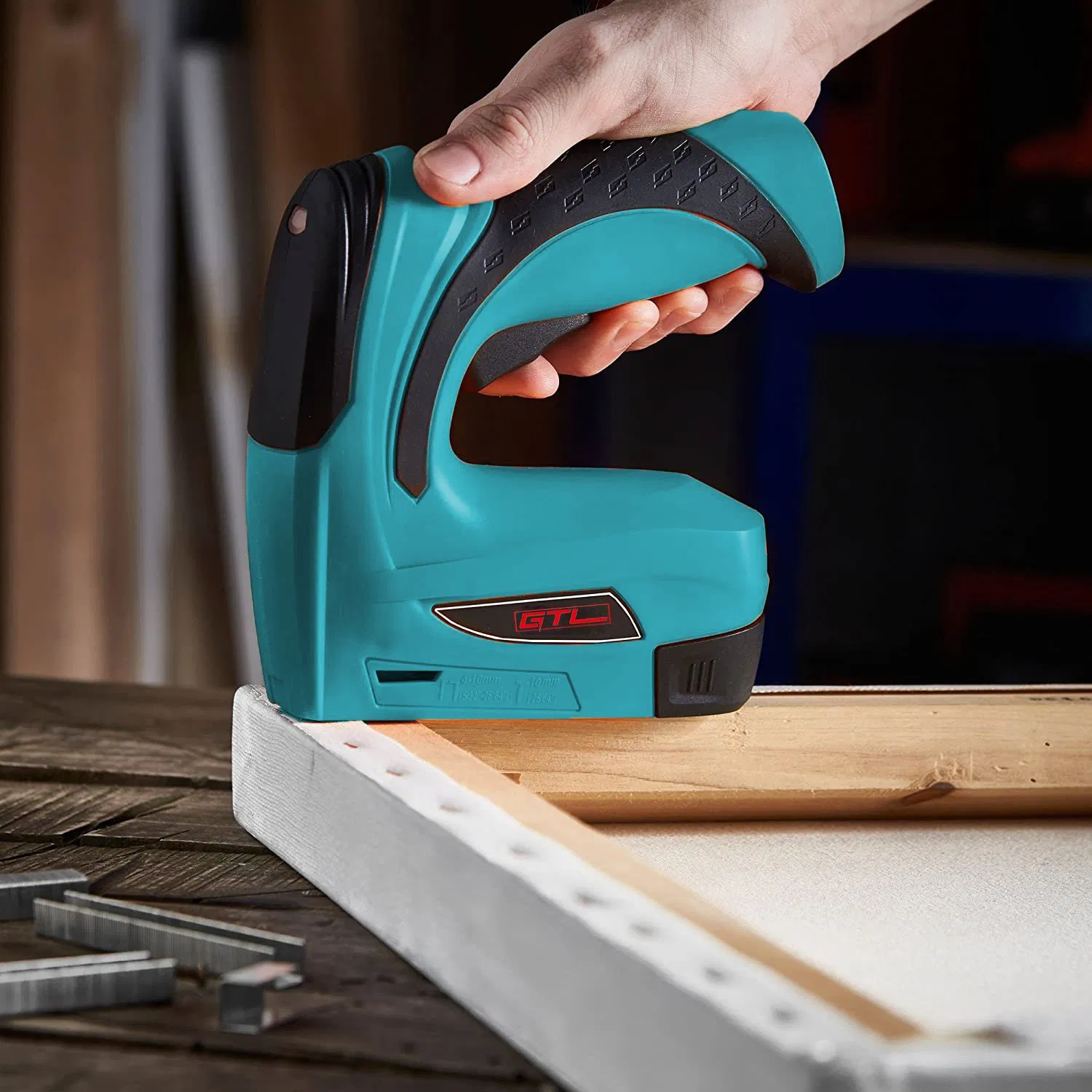 2-in-1 Cordless Electric Staple Gun/Stapler/Tacker/Staple &amp; Nail Gun for Upholstery, Fabrics, Textiles &Thin Wood Includes 1000 Nails &amp; 1000 Staples (CDSG002-A)