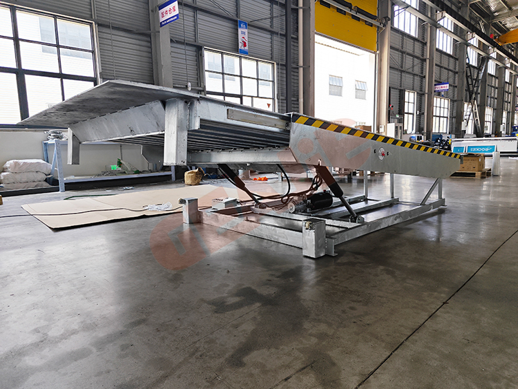 Hydraulic Movable Heavy Duty Work Platform Portable Mobile Loading Dock Ramps