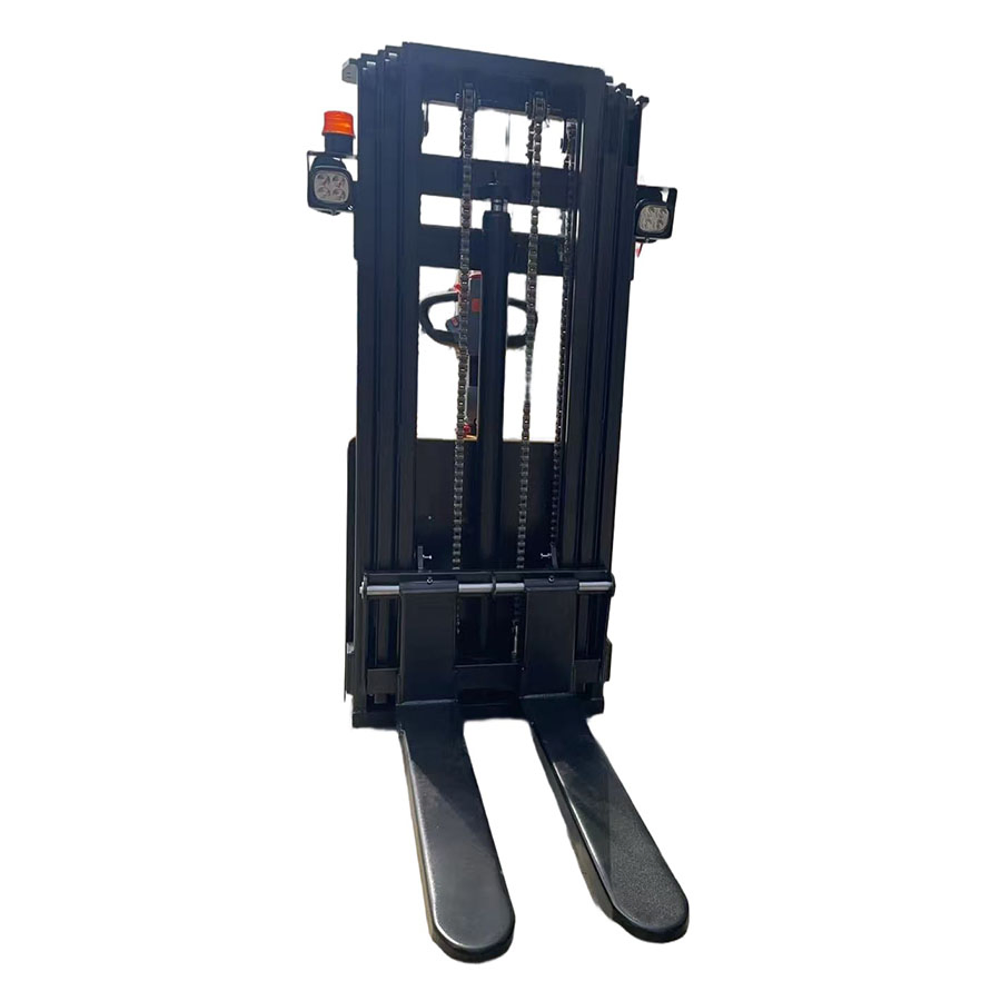 Electric Powered High Lift Capacity Ergonomic Narrow Aisle Industrial Stand-on Reach Truck