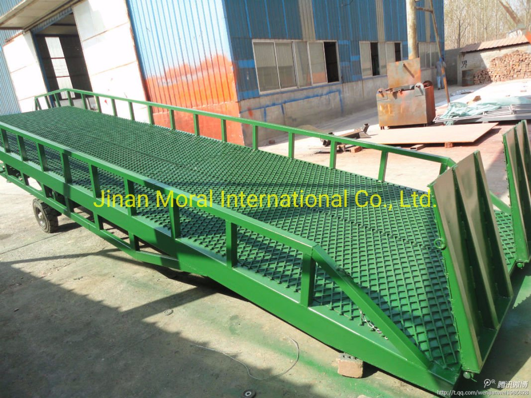 Hydraulic Loading Dock Ramp for Trailer/Forklift