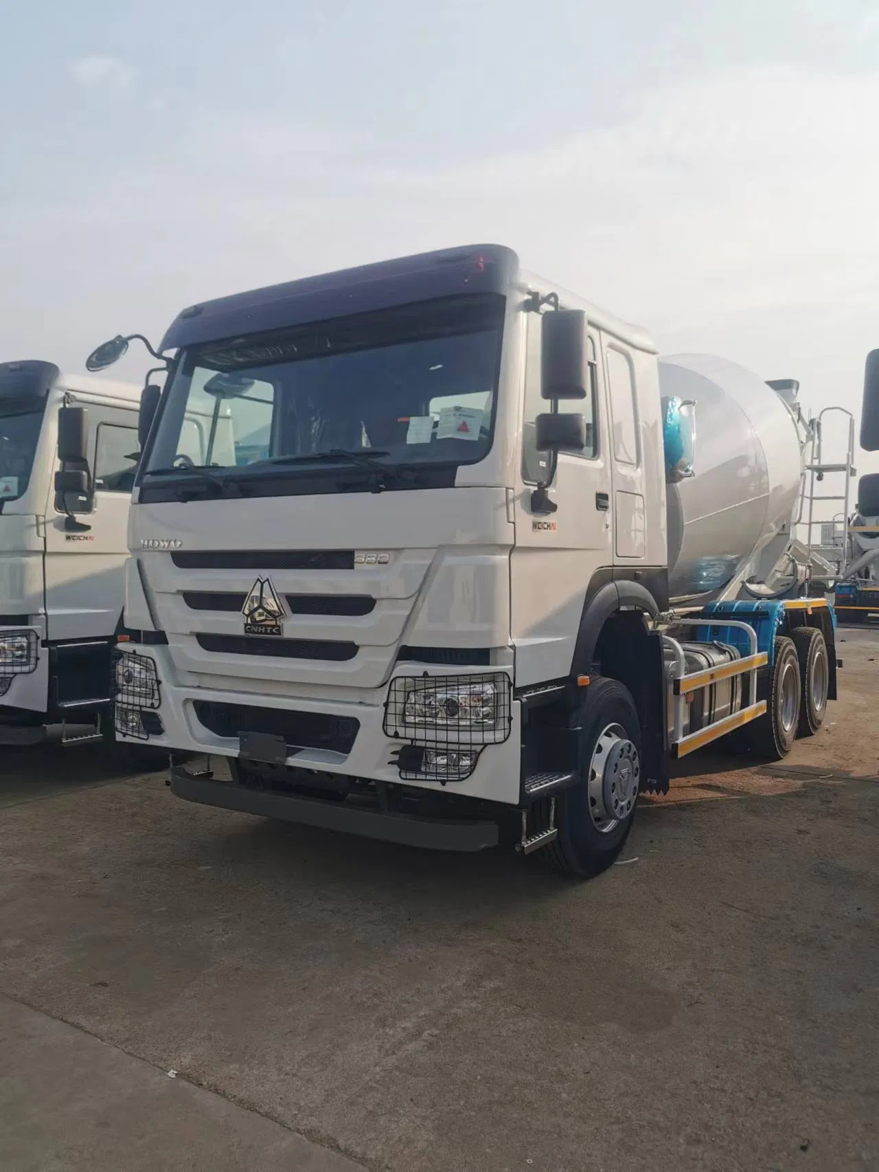 Original Good Price Heavy-Duty Sinotruk HOWO 8 10 12 14 16 Cbm Variable Capacity on-Site Hydraulic Discharge Drum Mixing Cement Tank Concrete Mixer Truck