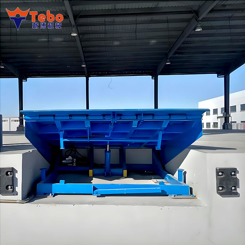 Heavy-Duty Adjustable Hydraulic Dock Leveler 6 Ton Capacity for Warehouse Use