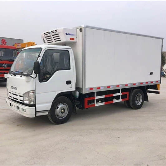 Brand New Isuzu 4X2 5-Tons Insulated Refrigeration Box Truck for Sale in Dubai