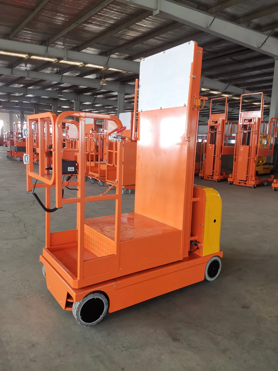 Automatic Electric Order Picker 3