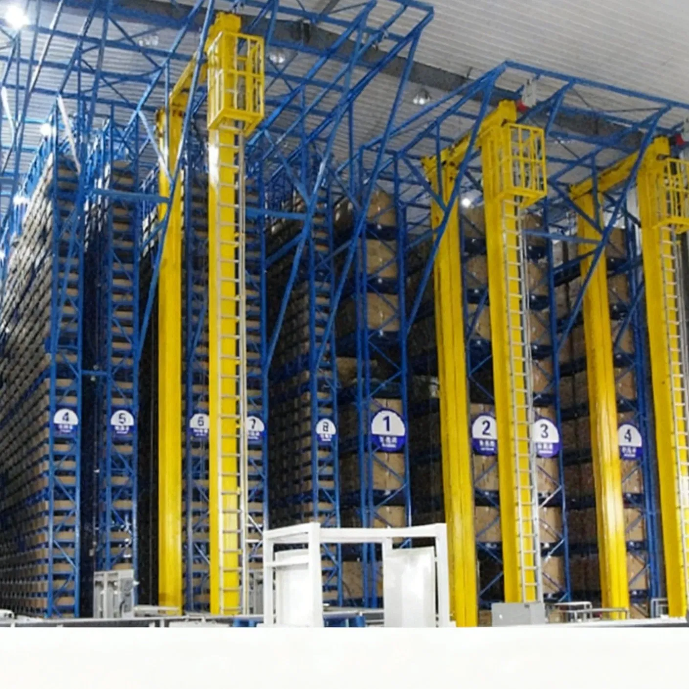 2000kg 5.0m High Lift Pallet Stacker with Stable Mast Support Frame