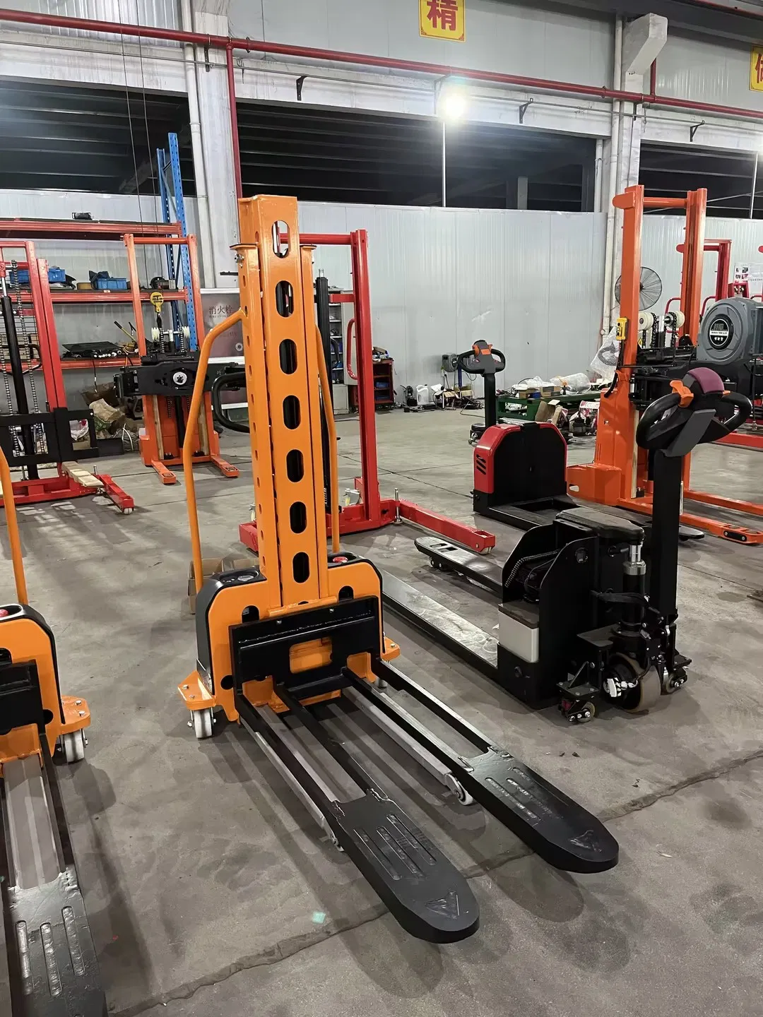 High Capacity Electric Pallet Stacker Lifting Equipment Self Lift Stacker