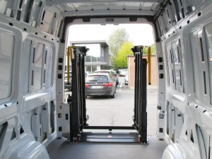 Versatile Tail Lift System for Trucks and Vans - High Performance