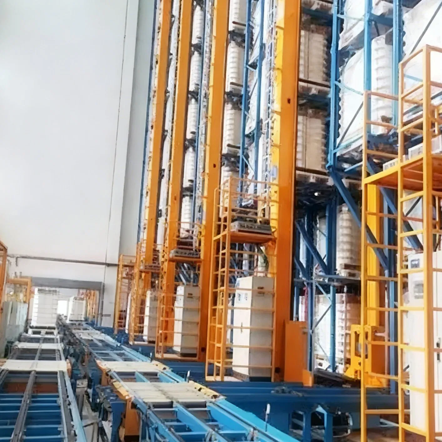 2000kg 5.0m High Lift Pallet Stacker with Stable Mast Support Frame