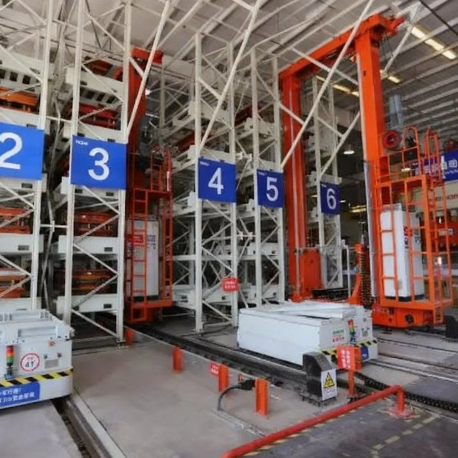 2000kg 5.0m High Lift Pallet Stacker with Stable Mast Support Frame